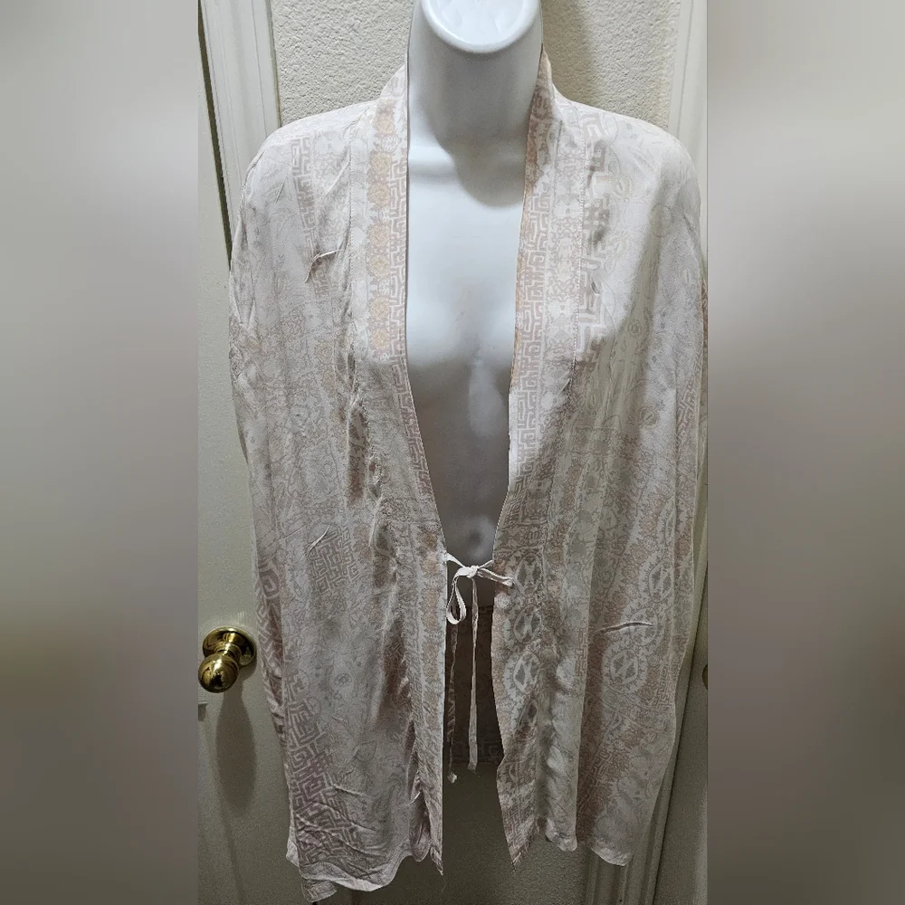 Victoria's Secret Light Pink Patterned Cover-Up Viscose One Size Fits All EUC - Picture 5 of 13